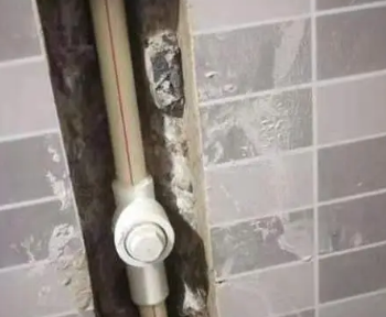 兴仁卫生间测漏水
